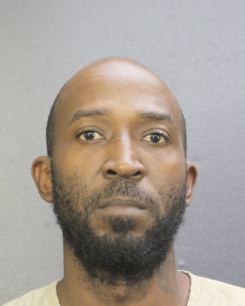 NAIKIA MOORE fotografia del sheriff oficial del condado de Broward NAIKIA MOORE fotografia del sheriff oficial del condado de Broward