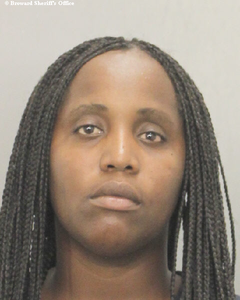  LYNETTE LYN WARD fotografia del sheriff oficial del condado de Broward