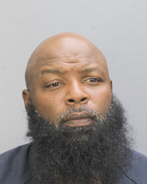NATHAN MARKEITH ROBINSON fotografia del sheriff oficial del condado de Broward NATHAN MARKEITH ROBINSON fotografia del sheriff oficial del condado de Broward
