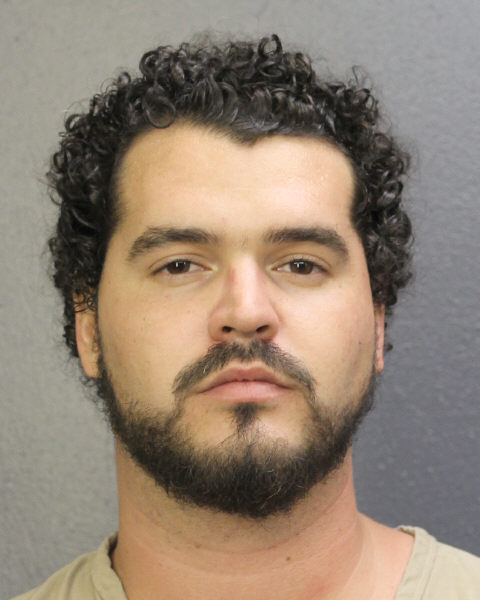  MANUEL FERNANDO HIGUERASISASI fotografia del sheriff oficial del condado de Broward