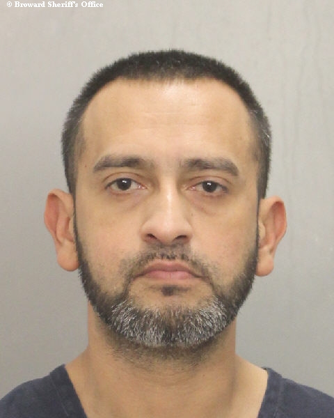  JOHN LUKE DAVILA fotografia del sheriff oficial del condado de Broward