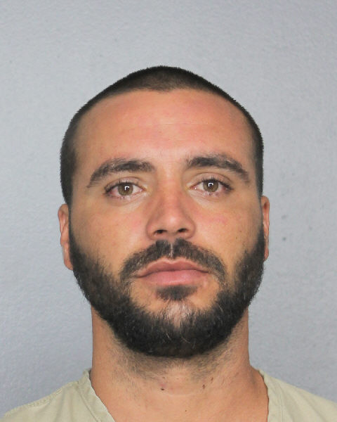 TYLER CHRISTIAN MOORE fotografia del sheriff oficial del condado de Broward TYLER CHRISTIAN MOORE fotografia del sheriff oficial del condado de Broward
