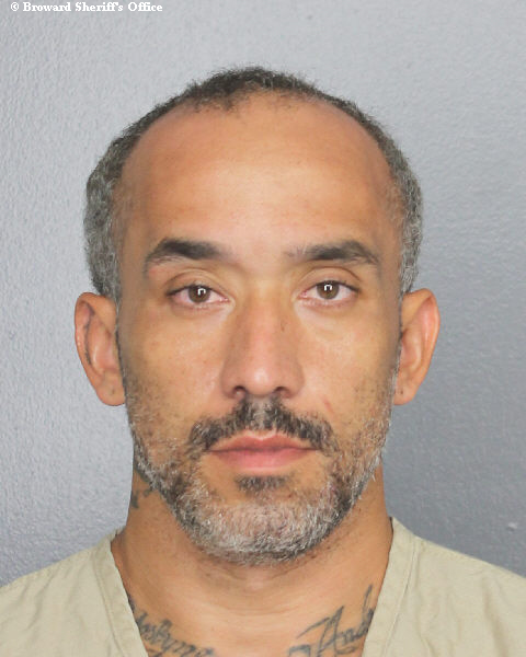  JOSE LUIS GONZALEZ fotografia del sheriff oficial del condado de Broward