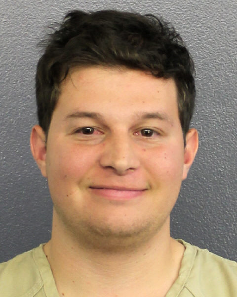 CONOR CHRISTOPHER CARRIERO fotografia del sheriff oficial del condado de Broward CONOR CHRISTOPHER CARRIERO fotografia del sheriff oficial del condado de Broward