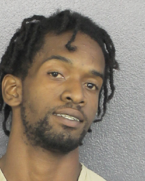  NIKOLAI GIOVANNI WALKER Photo