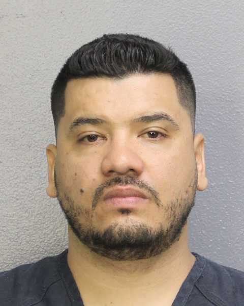 DANIEL I QUINTERO fotografia del sheriff oficial del condado de Broward  DANIEL I QUINTERO fotografia del sheriff oficial del condado de Broward