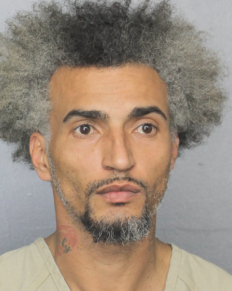  JUAN CARLOS MARTIR fotografia del sheriff oficial del condado de Broward