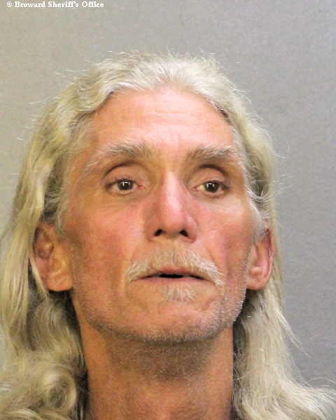  FRANK ANTHONY BATISSA fotografia del sheriff oficial del condado de Broward