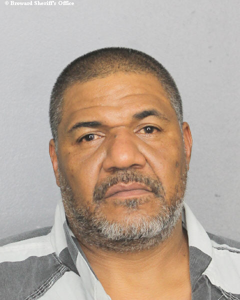  JULIO B COLLAZO fotografia del sheriff oficial del condado de Broward