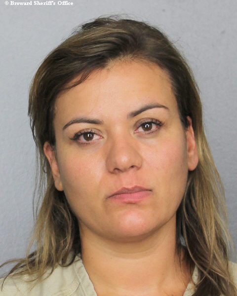  KARLA MARIA LUNA fotografia del sheriff oficial del condado de Broward