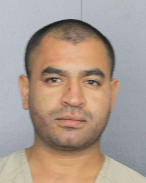  JONNY R TURCIOSMARTINEZ fotografia del sheriff oficial del condado de Broward