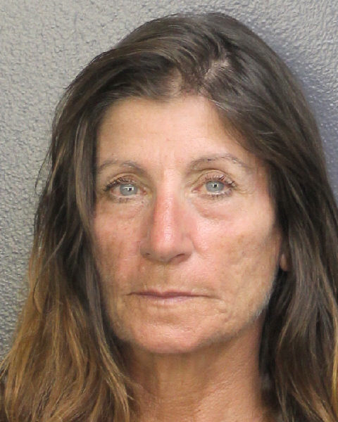  DOLORES CECELIA BORRELLI fotografia del sheriff oficial del condado de Broward