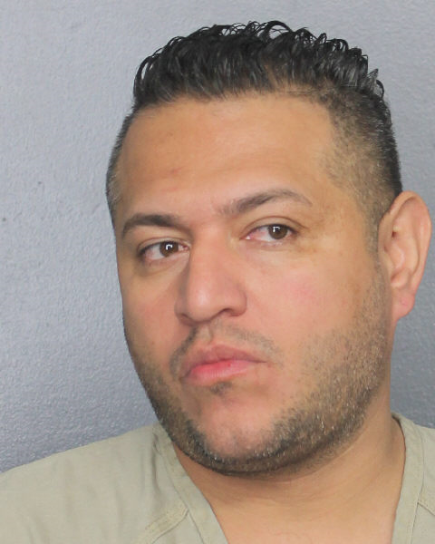  HARLEN ANTWAN ZORRILLA Photo