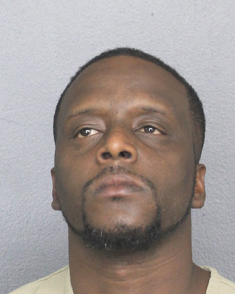  JASON AROLD DESMANGLES fotografia del sheriff oficial del condado de Broward