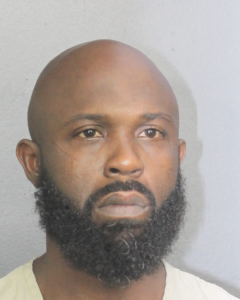 JERMAINE EUGENE SHENNETT fotografia del sheriff oficial del condado de Broward JERMAINE EUGENE SHENNETT fotografia del sheriff oficial del condado de Broward