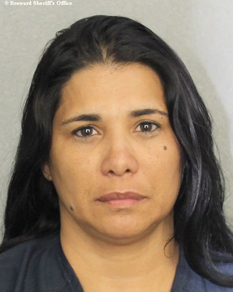  DAILIN PICO RODRIGUEZ fotografia del sheriff oficial del condado de Broward