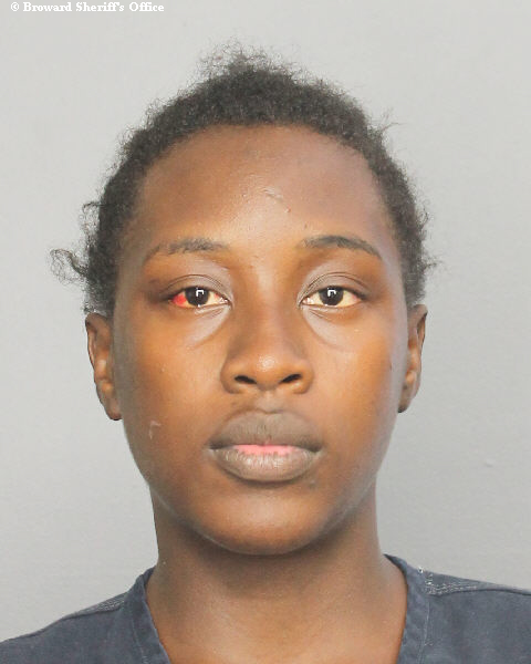  LYNETTE DA SHAY TROUTMAN fotografia del sheriff oficial del condado de Broward