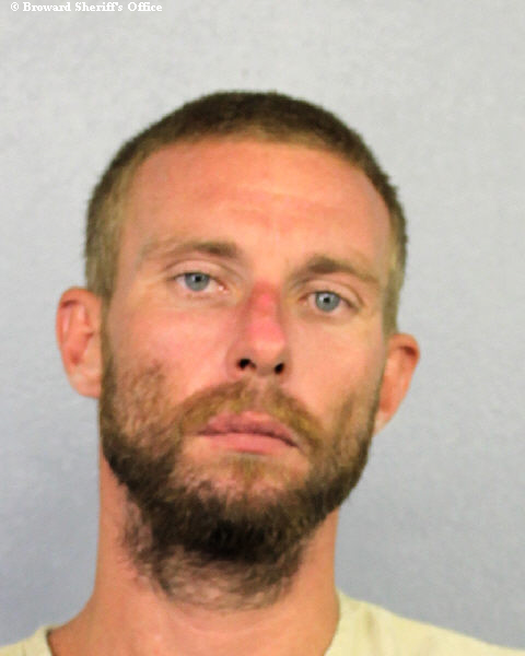 RYAN PATRICK COOK fotografia del sheriff oficial del condado de Broward RYAN PATRICK COOK fotografia del sheriff oficial del condado de Broward