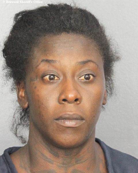  DELORIS WAYNESHA PEARSON fotografia del sheriff oficial del condado de Broward