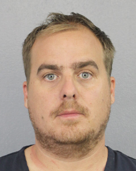 GRAEME ROWAN LOUDON fotografia del sheriff oficial del condado de Broward GRAEME ROWAN LOUDON fotografia del sheriff oficial del condado de Broward