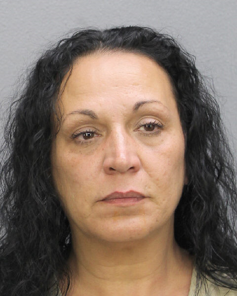  SUSANA FRANCISCA COLON fotografia del sheriff oficial del condado de Broward