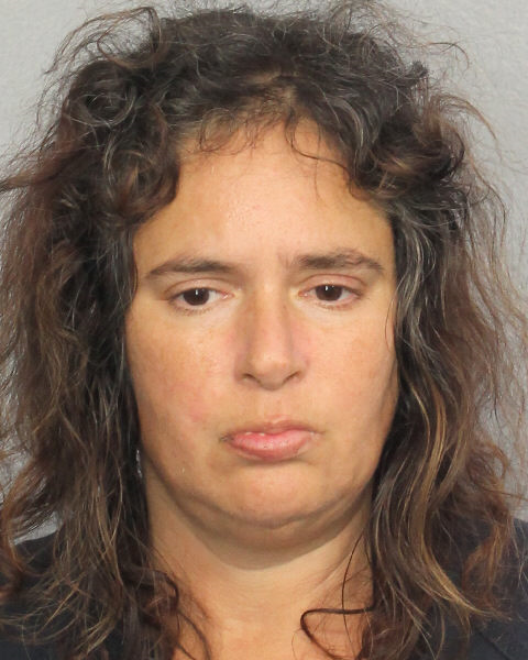  GINA  MARIE LUZZI fotografia del sheriff oficial del condado de Broward