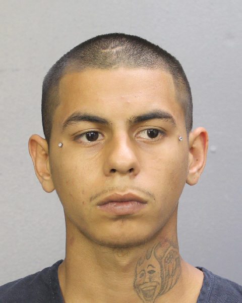 JESSIE MARTIN PINTO fotografia del sheriff oficial del condado de Broward JESSIE MARTIN PINTO fotografia del sheriff oficial del condado de Broward