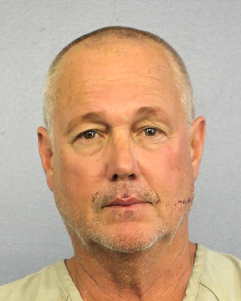  GREGORY TOM BOENKER fotografia del sheriff oficial del condado de Broward