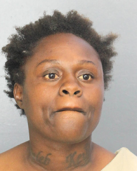 KIA LACRESIA LEATH fotografia del sheriff oficial del condado de Broward KIA LACRESIA LEATH fotografia del sheriff oficial del condado de Broward
