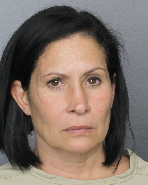  YVETTE FRANCES ARIAS fotografia del sheriff oficial del condado de Broward