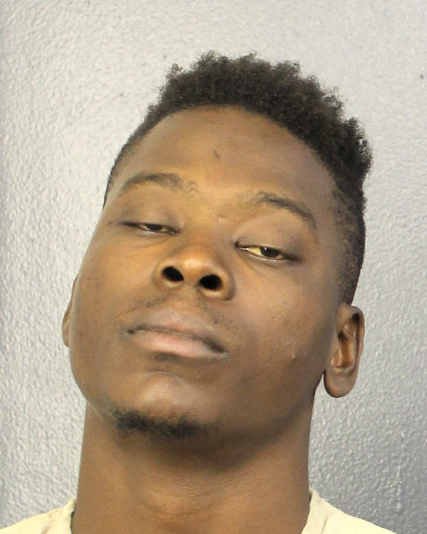  TRISTAN ISMA fotografia del sheriff oficial del condado de Broward