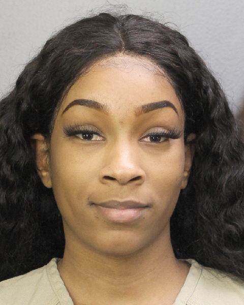  IESHA SHANTELL MORELAND fotografia del sheriff oficial del condado de Broward