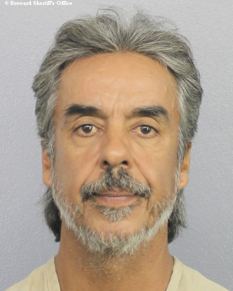 ALFREDO RODRIGUEZ fotografia del sheriff oficial del condado de Broward ALFREDO RODRIGUEZ fotografia del sheriff oficial del condado de Broward