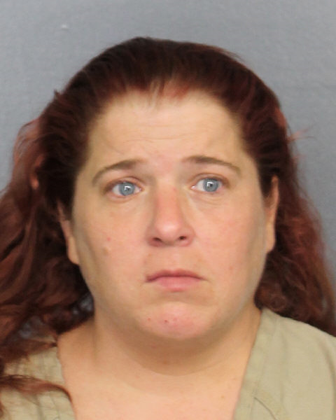  CARISA MARIE ESPOSITO fotografia del sheriff oficial del condado de Broward