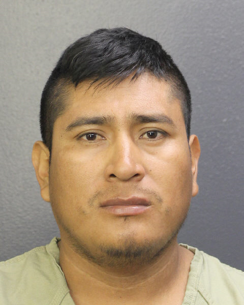  ESAU MENDEZ fotografia del sheriff oficial del condado de Broward