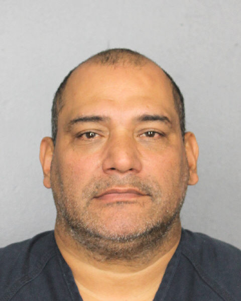 MIGUEL O LAZOSILVA fotografia del sheriff oficial del condado de Broward MIGUEL O LAZOSILVA fotografia del sheriff oficial del condado de Broward