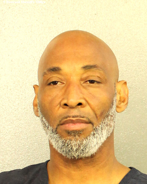  ENRIQUE V STRUCHINS fotografia del sheriff oficial del condado de Broward