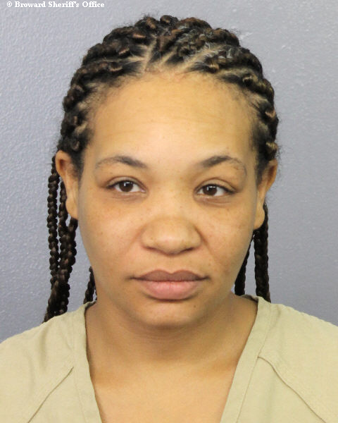  LIZBETH PINTO-COLLAZO fotografia del sheriff oficial del condado de Broward