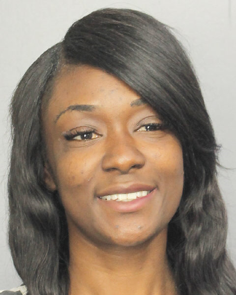  SHEILLA LAMOUR fotografia del sheriff oficial del condado de Broward