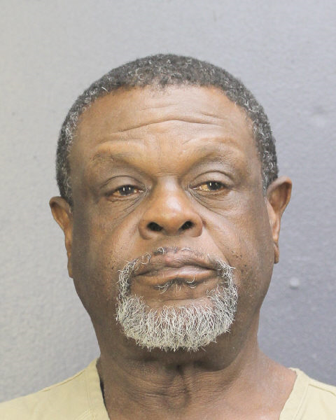  HENRY MUSTIPHER fotografia del sheriff oficial del condado de Broward