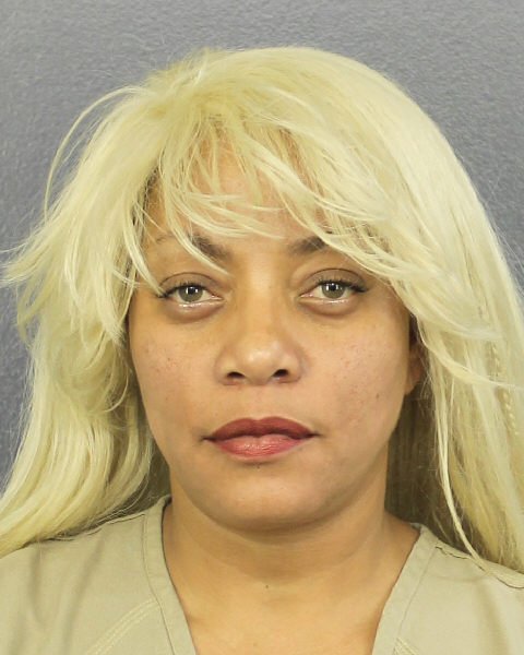 ANGEL HOSETTA HILL fotografia del sheriff oficial del condado de Broward ANGEL HOSETTA HILL fotografia del sheriff oficial del condado de Broward
