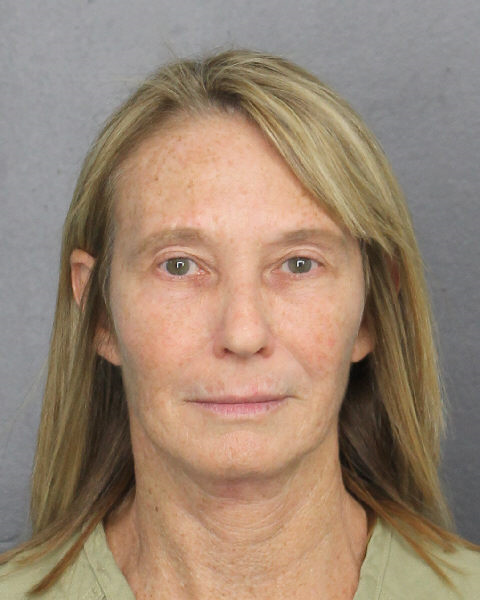  VALERIE REYNOLDS WELLS Photos, Records, Info / South Florida People / Broward County Florida Public Records Results