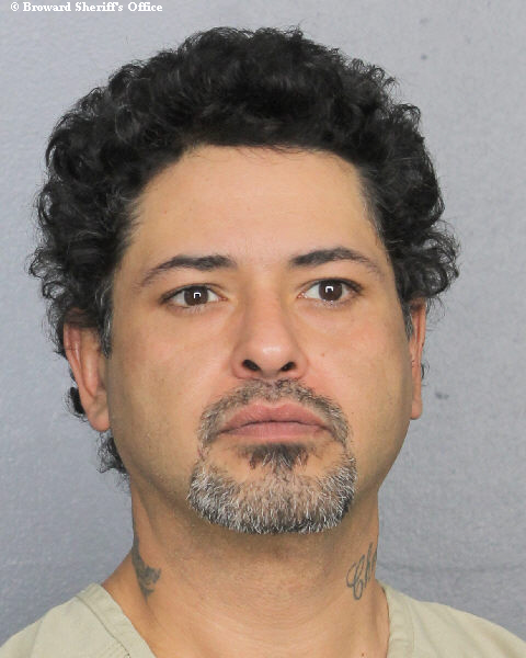  CARLOS LOZANO fotografia del sheriff oficial del condado de Broward