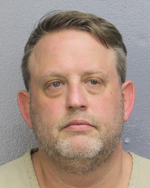 AARON J SEGALL fotografia del sheriff oficial del condado de Broward AARON J SEGALL fotografia del sheriff oficial del condado de Broward