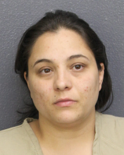  NADIA JORDAN fotografia del sheriff oficial del condado de Broward