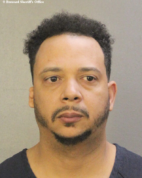  PEDRO REYES-DIAZ fotografia del sheriff oficial del condado de Broward