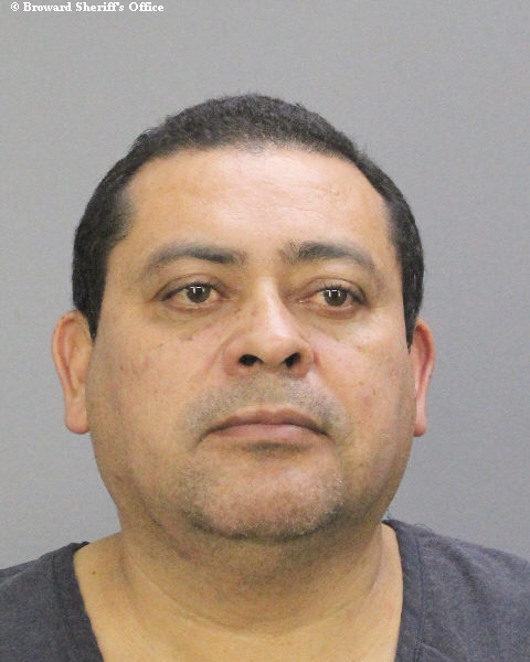  ERYK ALMENDAREZMALDONALDO fotografia del sheriff oficial del condado de Broward