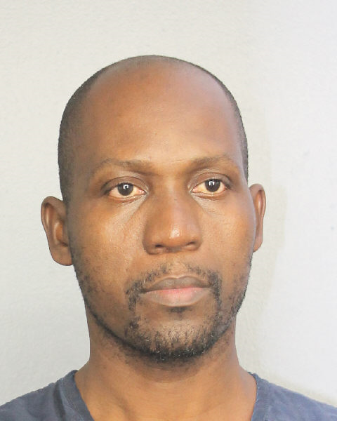 HUGUES JEAN-NOEL fotografia del sheriff oficial del condado de Broward HUGUES JEAN-NOEL fotografia del sheriff oficial del condado de Broward
