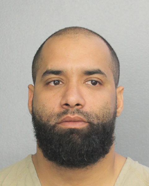  LUIS ALBERTO LARA Photos, Records, Info / South Florida People / Broward County Florida Public Records Results