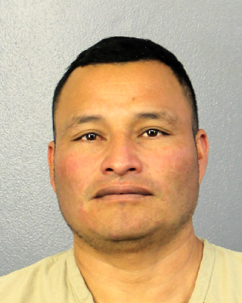  ALFREDO ALVARADO-GOMEZ fotografia del sheriff oficial del condado de Broward